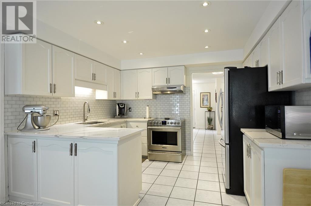 Property at 57 CHIPMAN Street image 5