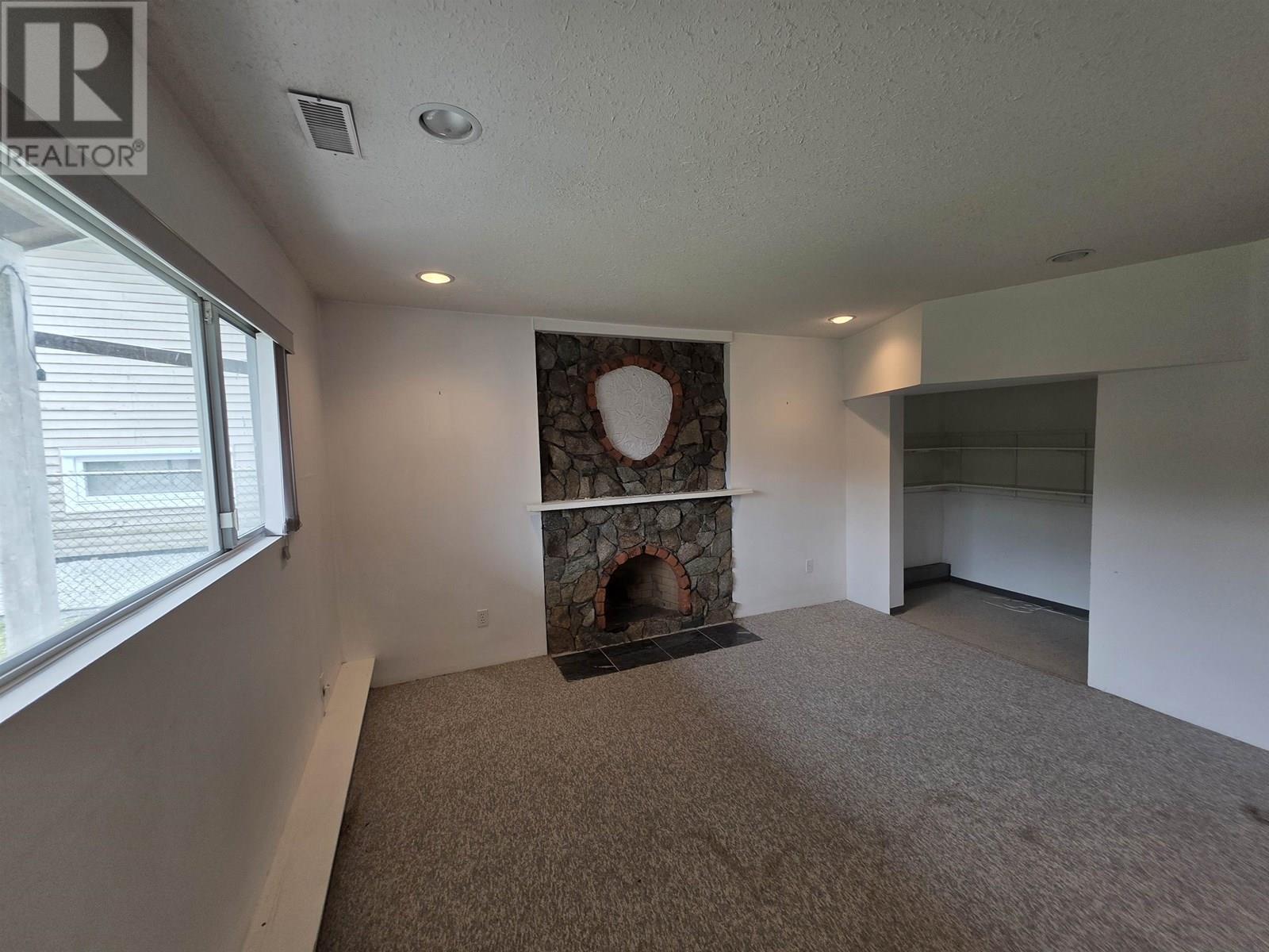 3141 Jervis Street, Port Coquitlam, British Columbia  V3C 3H6 - Photo 7 - R3016310