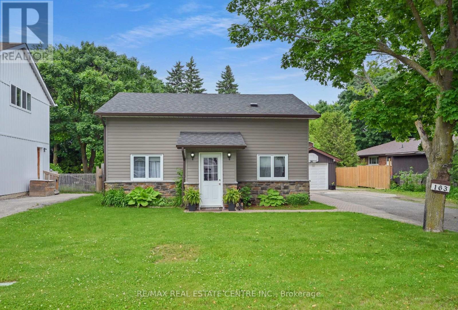 Property at 163 DANIEL STREET image 1