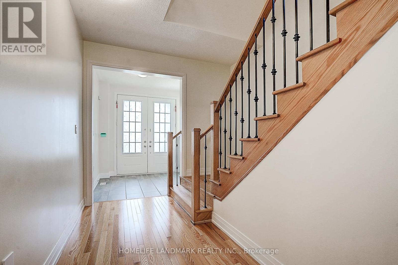 Property at 21 HAYERAFT STREET image 4