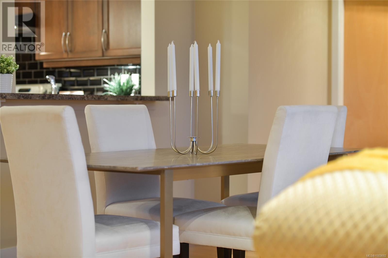 505 5332 Sayward Hill Cres, Saanich, British Columbia  V8Y 3H8 - Photo 26 - 1003692