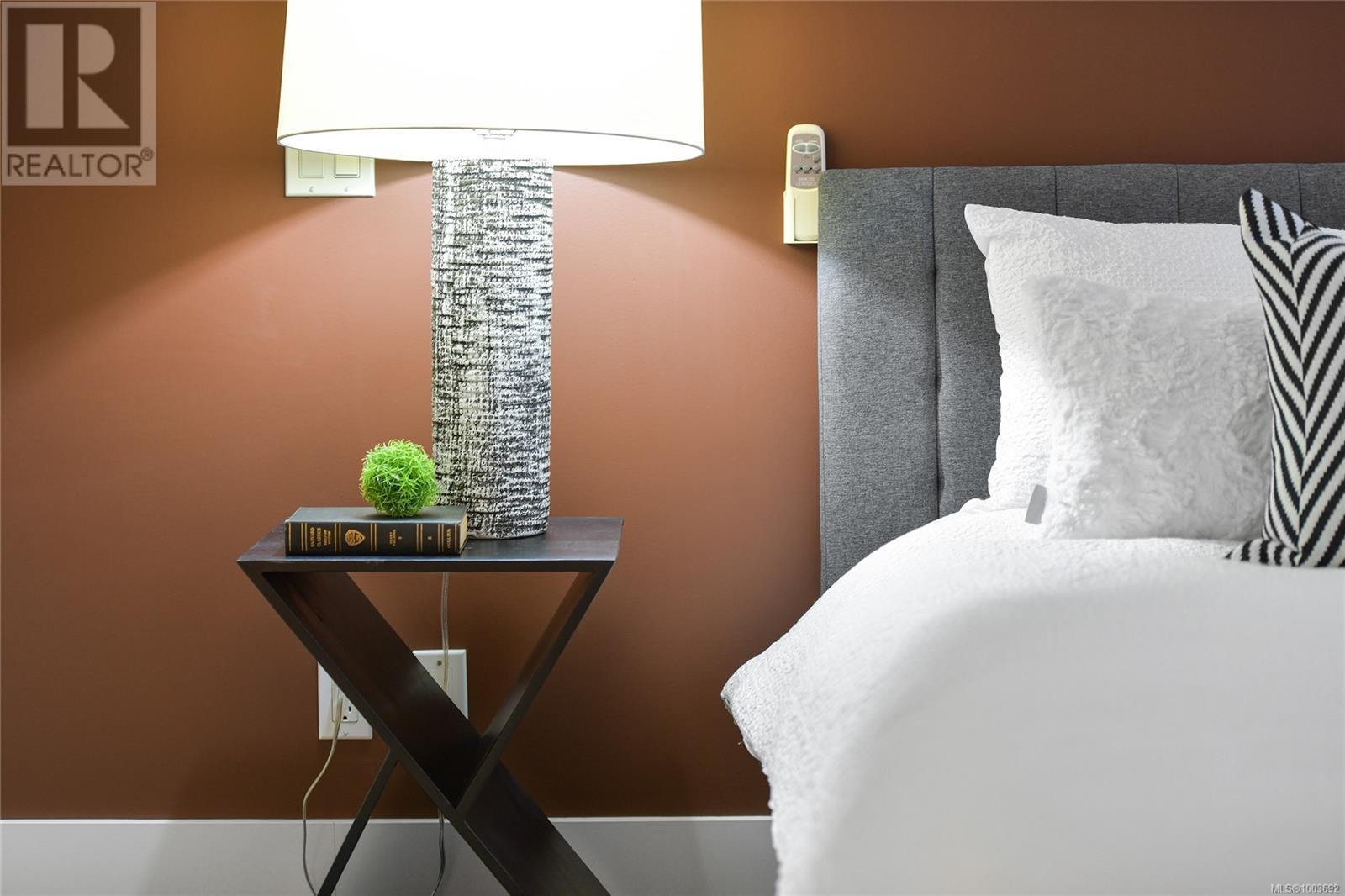 505 5332 Sayward Hill Cres, Saanich, British Columbia  V8Y 3H8 - Photo 31 - 1003692