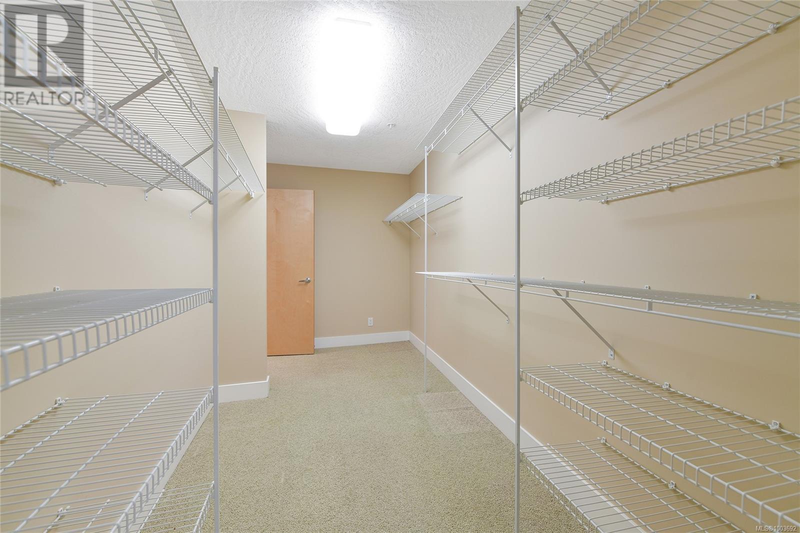 505 5332 Sayward Hill Cres, Saanich, British Columbia  V8Y 3H8 - Photo 42 - 1003692