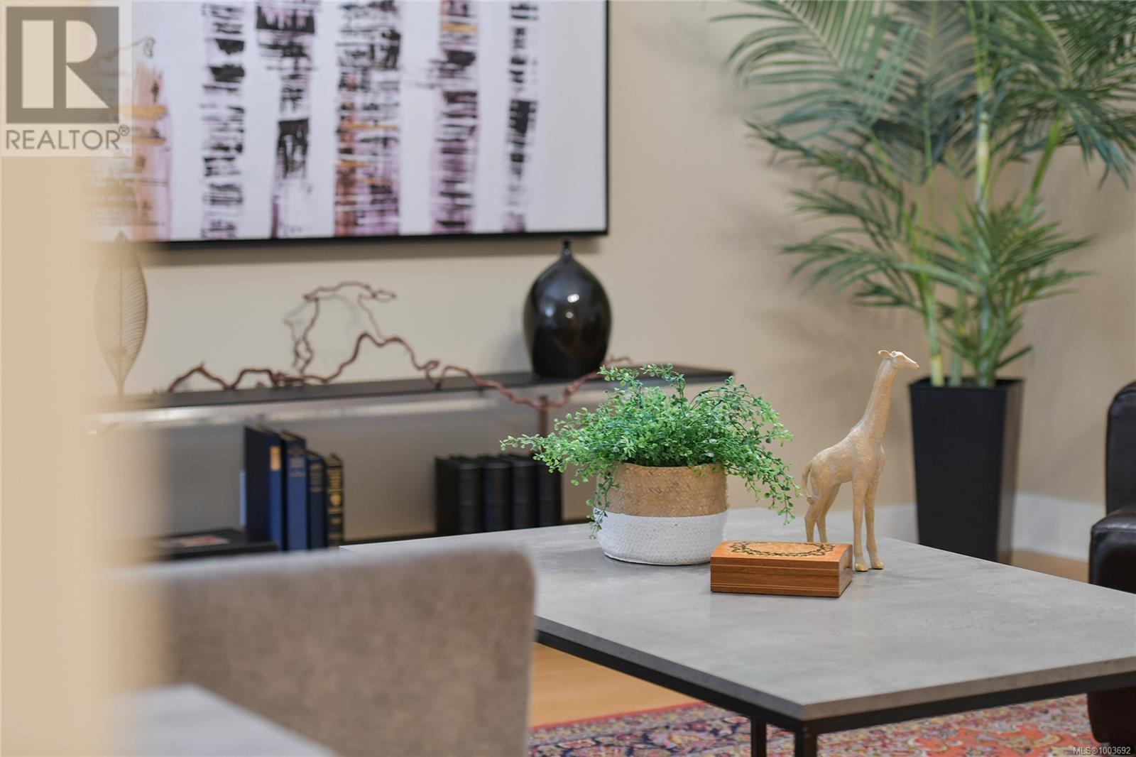 505 5332 Sayward Hill Cres, Saanich, British Columbia  V8Y 3H8 - Photo 52 - 1003692