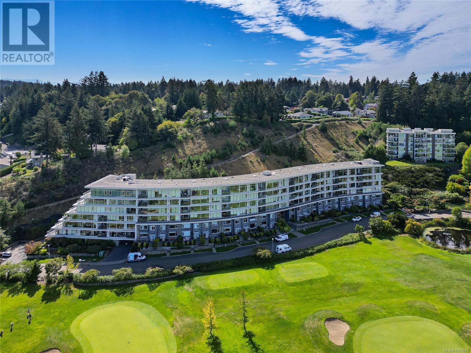 505 5332 Sayward Hill Cres, Saanich, British Columbia  V8Y 3H8 - Photo 65 - 1003692