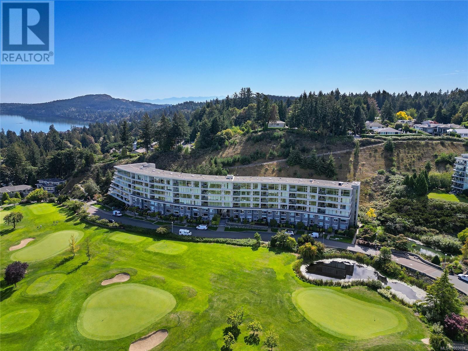 505 5332 Sayward Hill Cres, Saanich, British Columbia  V8Y 3H8 - Photo 66 - 1003692