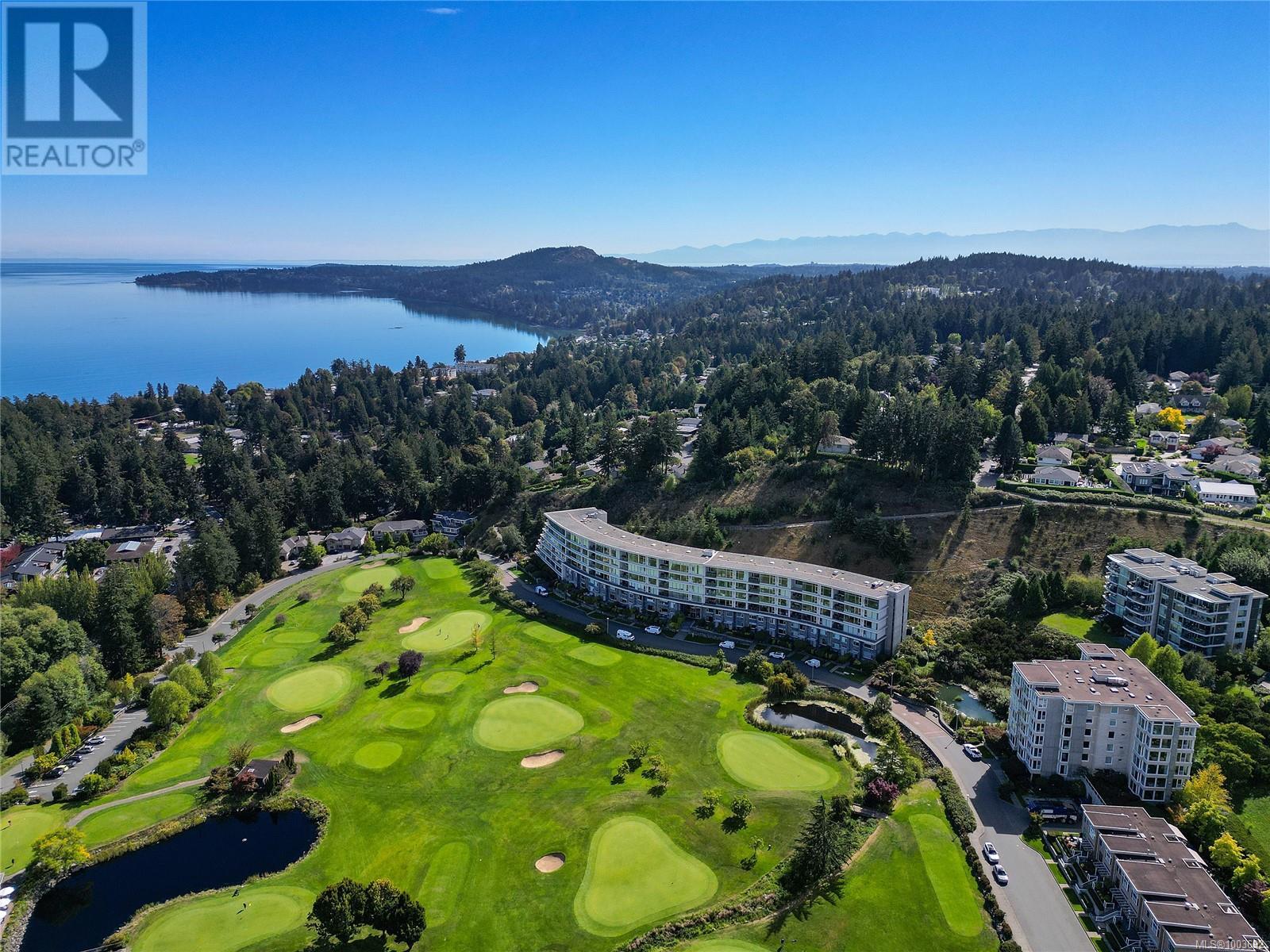 505 5332 Sayward Hill Cres, Saanich, British Columbia  V8Y 3H8 - Photo 68 - 1003692