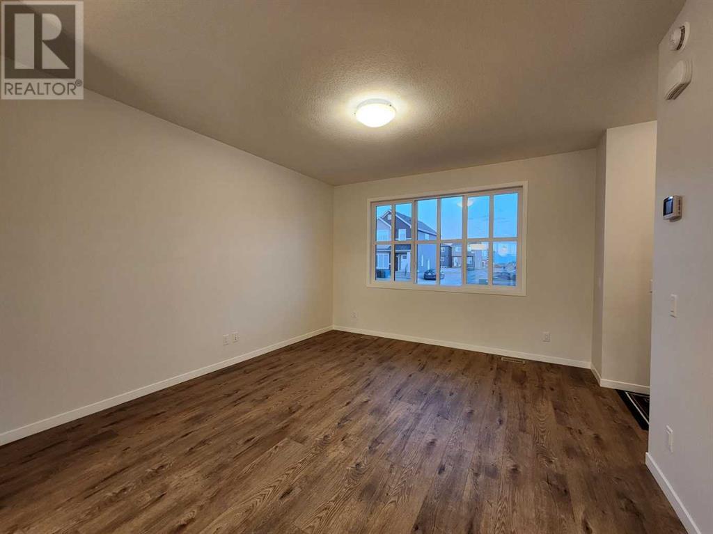 Property at 455 Lucas Boulevard NW image 2