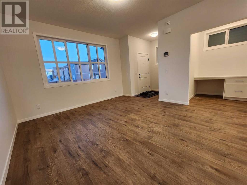 Property at 455 Lucas Boulevard NW image 5