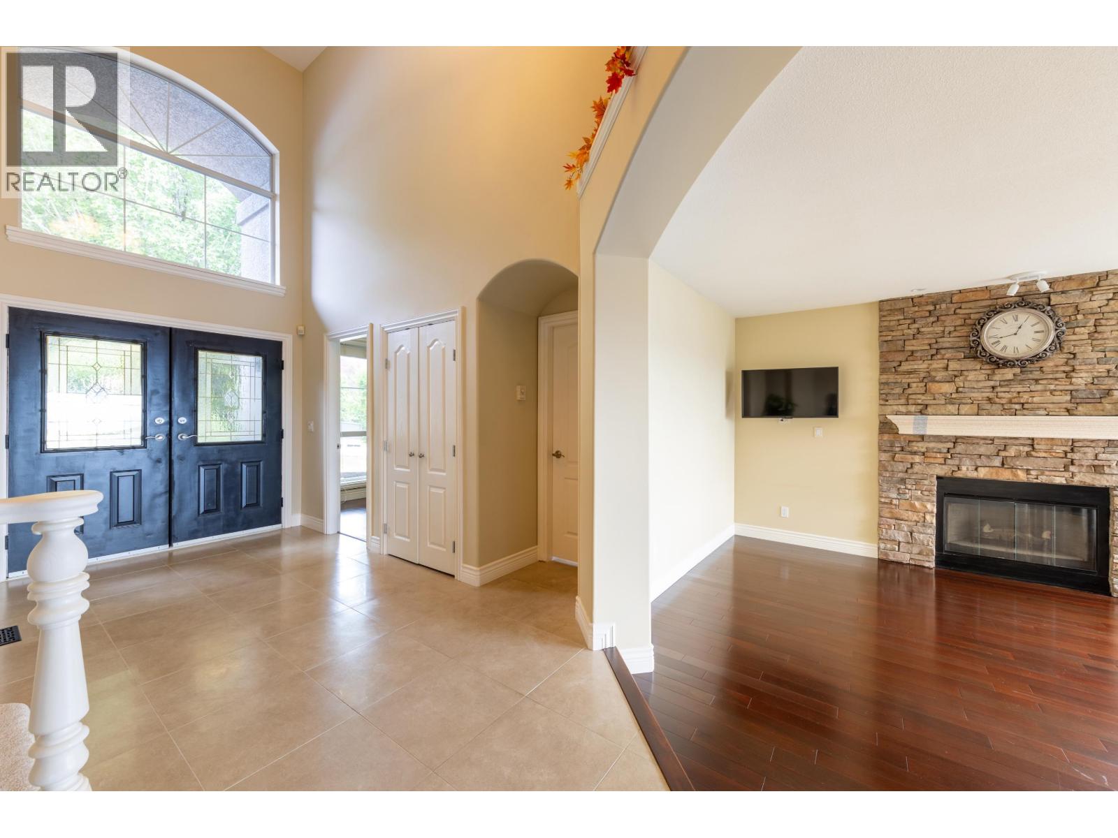 3066 Tanager Court, Coquitlam, British Columbia  V3E 3C5 - Photo 7 - R3015723