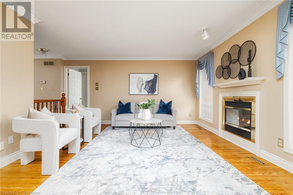 Photo 13 of 34 for 1151 Riverside Drive Unit# 3