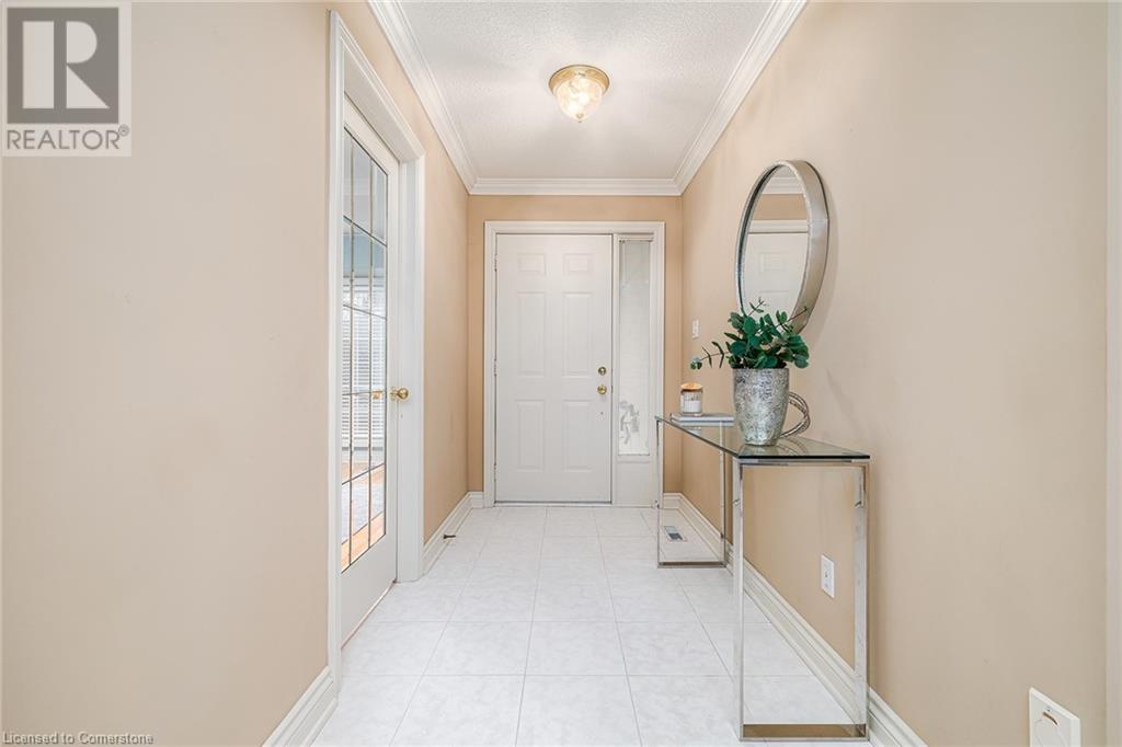 Photo 2 of 34 for 1151 Riverside Drive Unit# 3