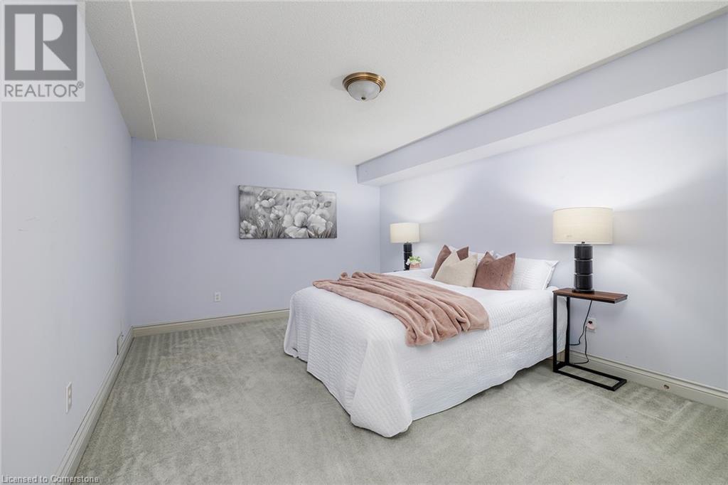 Photo 23 of 34 for 1151 Riverside Drive Unit# 3