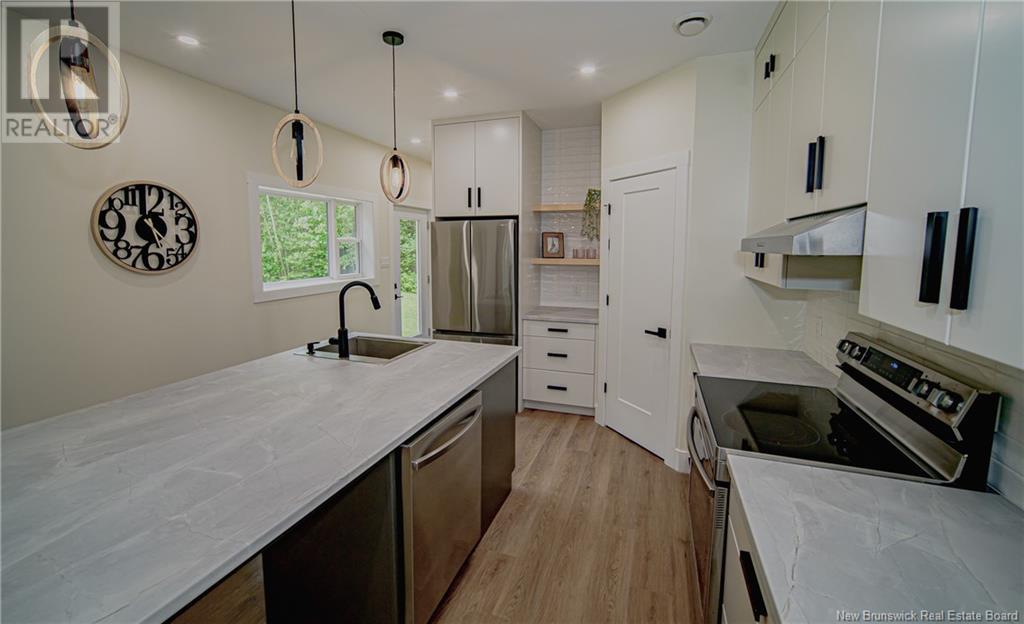 Property at 30 Maple Leaf Drive image 3