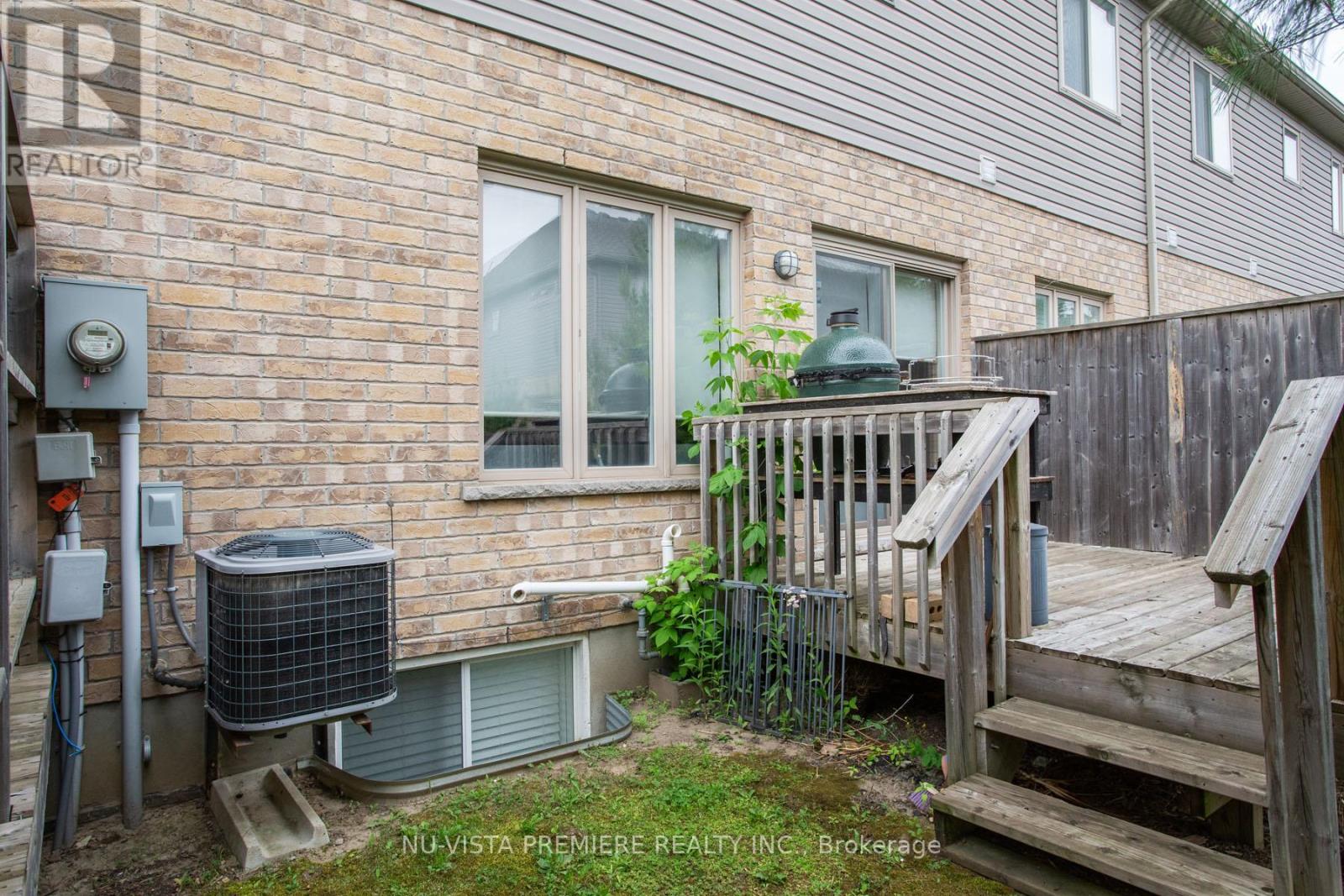 11 - 1924 Cedarhollow Boulevard, London North (North D), Ontario  N5X 0K3 - Photo 39 - X12225297