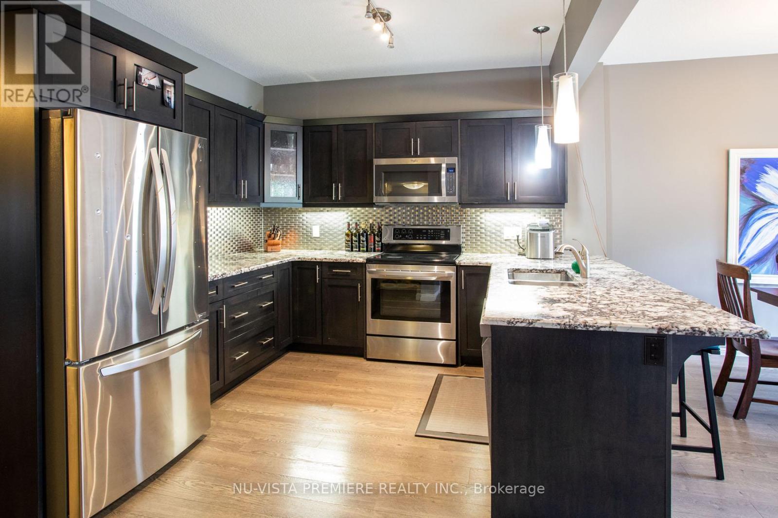11 - 1924 Cedarhollow Boulevard, London North (North D), Ontario  N5X 0K3 - Photo 8 - X12225297