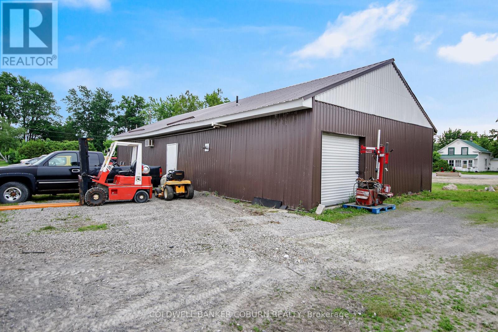 2319 Community Way, Ottawa, Ontario  K0A 2T0 - Photo 10 - X12225299