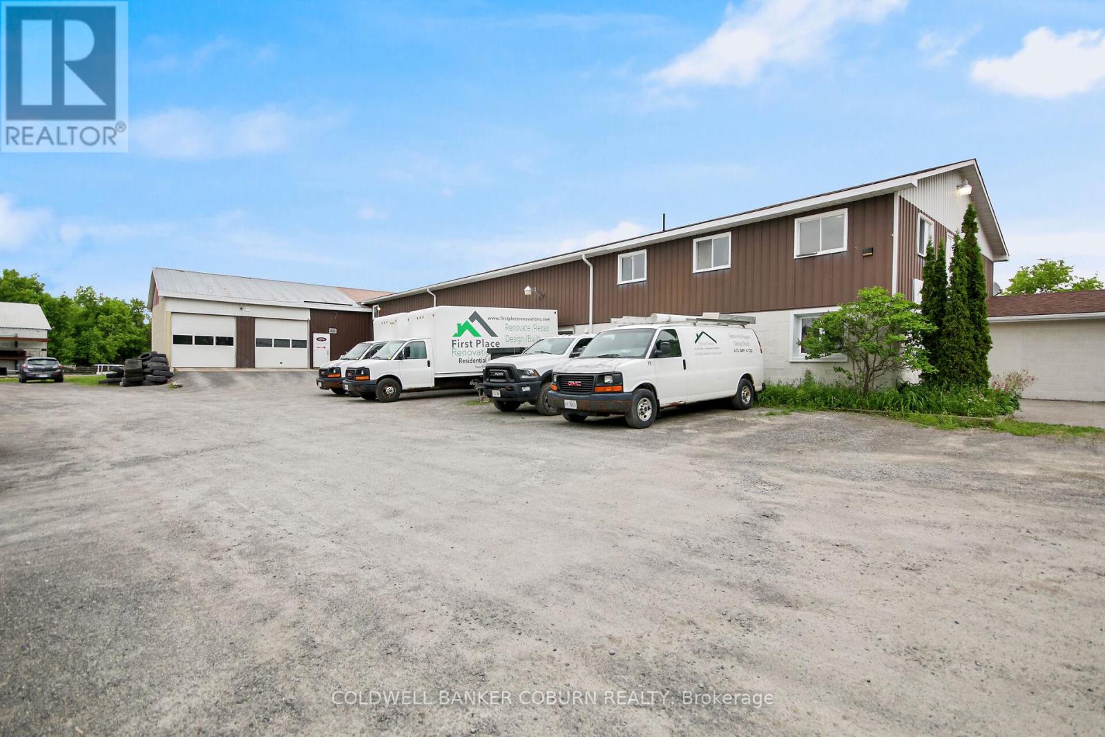 2319 Community Way, Ottawa, Ontario  K0A 2T0 - Photo 2 - X12225299