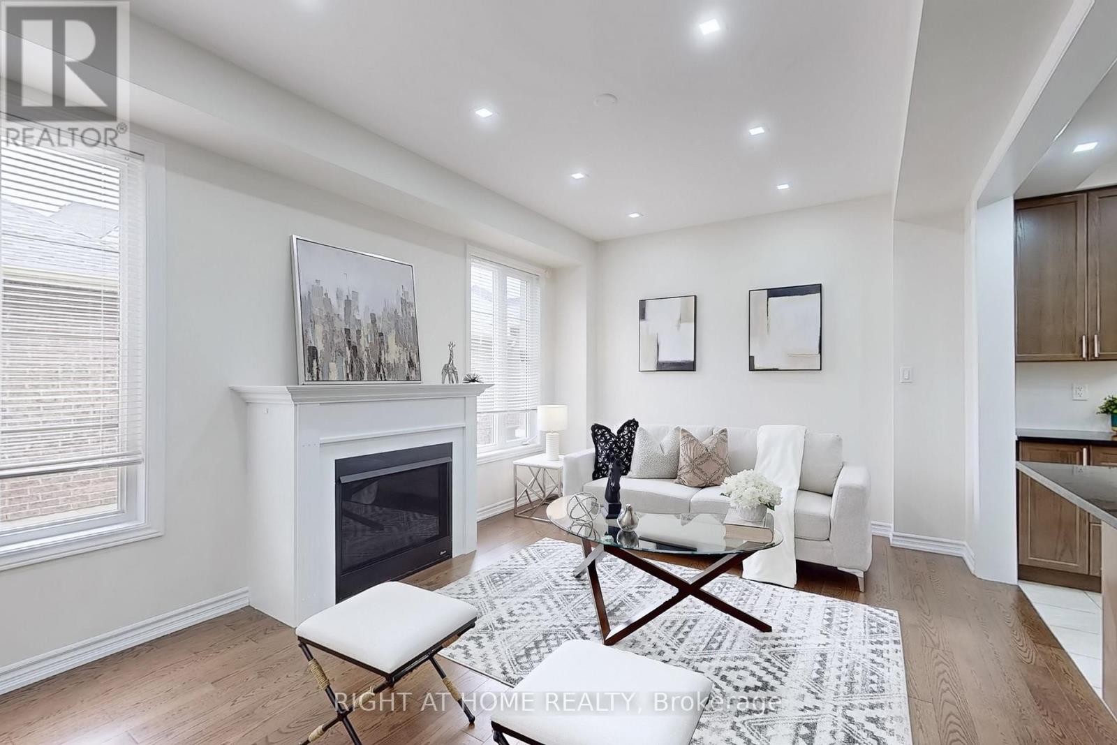 Property at 1169 CHURCH STREET N image 4