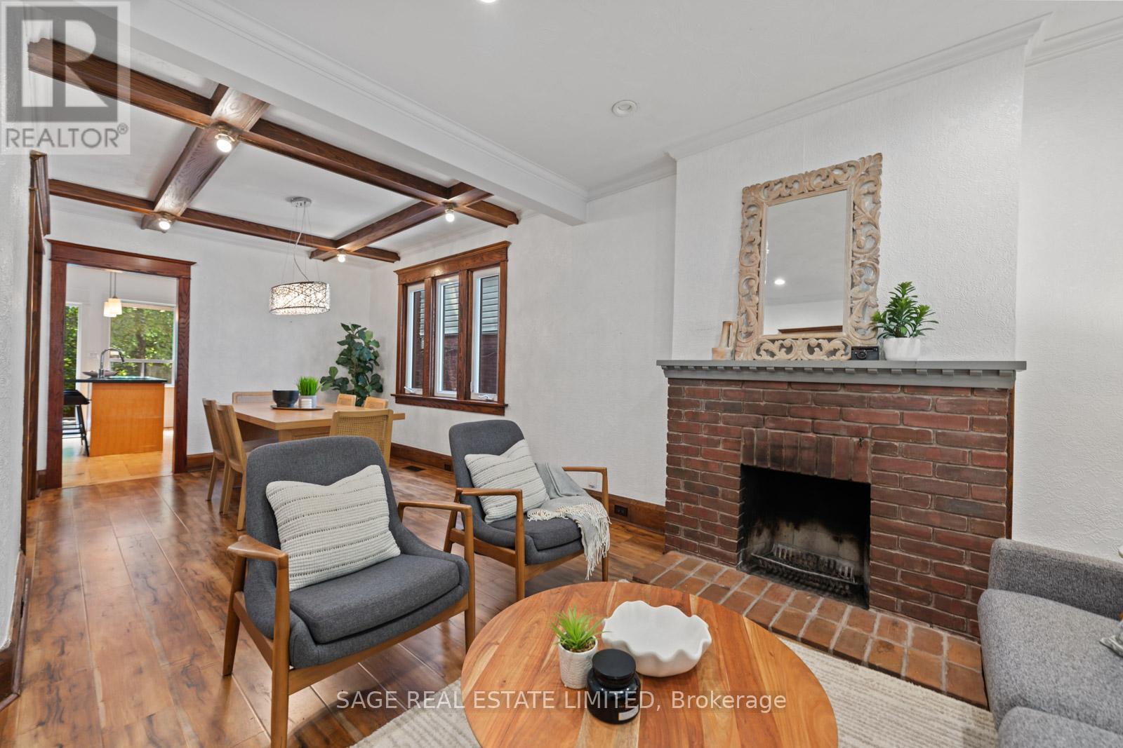 Property at 106 BELLEFAIR AVENUE image 3