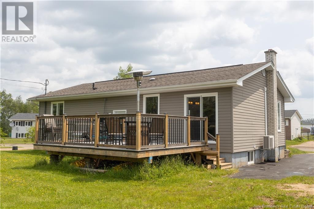 Property at 32 Morningside Drive image 3