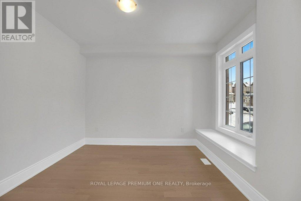 Property at 4 ANNE MCKEE STREET image 3