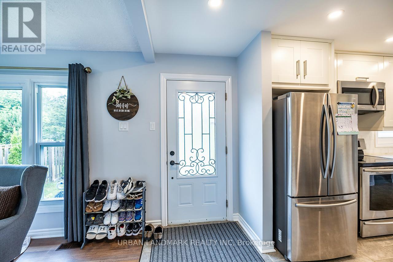 4 Heath Drive, Trent Hills (Warkworth), Ontario  K0K 3K0 - Photo 17 - X12225247