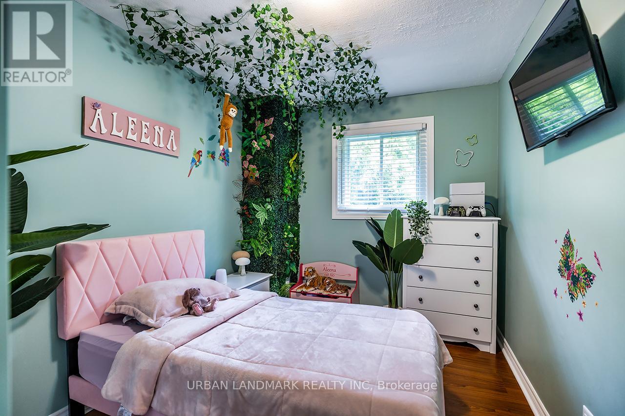 4 Heath Drive, Trent Hills (Warkworth), Ontario  K0K 3K0 - Photo 19 - X12225247