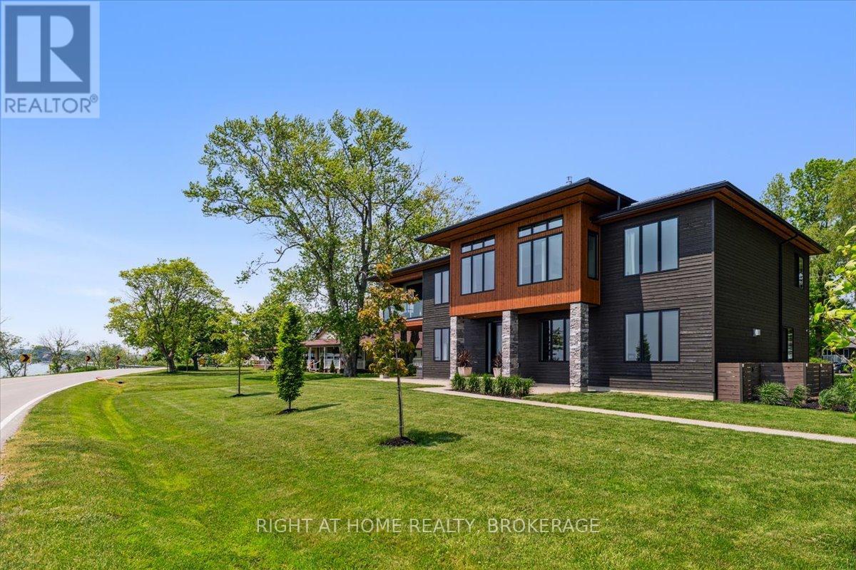 17 Bluewater Parkway, Haldimand, Ontario  N0A 1P0 - Photo 3 - X12225270