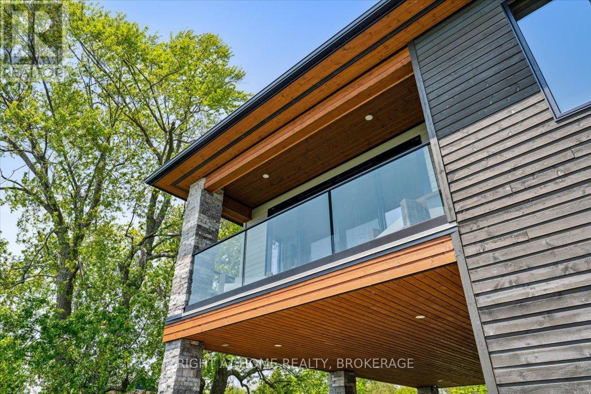 17 Bluewater Parkway, Haldimand, Ontario  N0A 1P0 - Photo 4 - X12225270