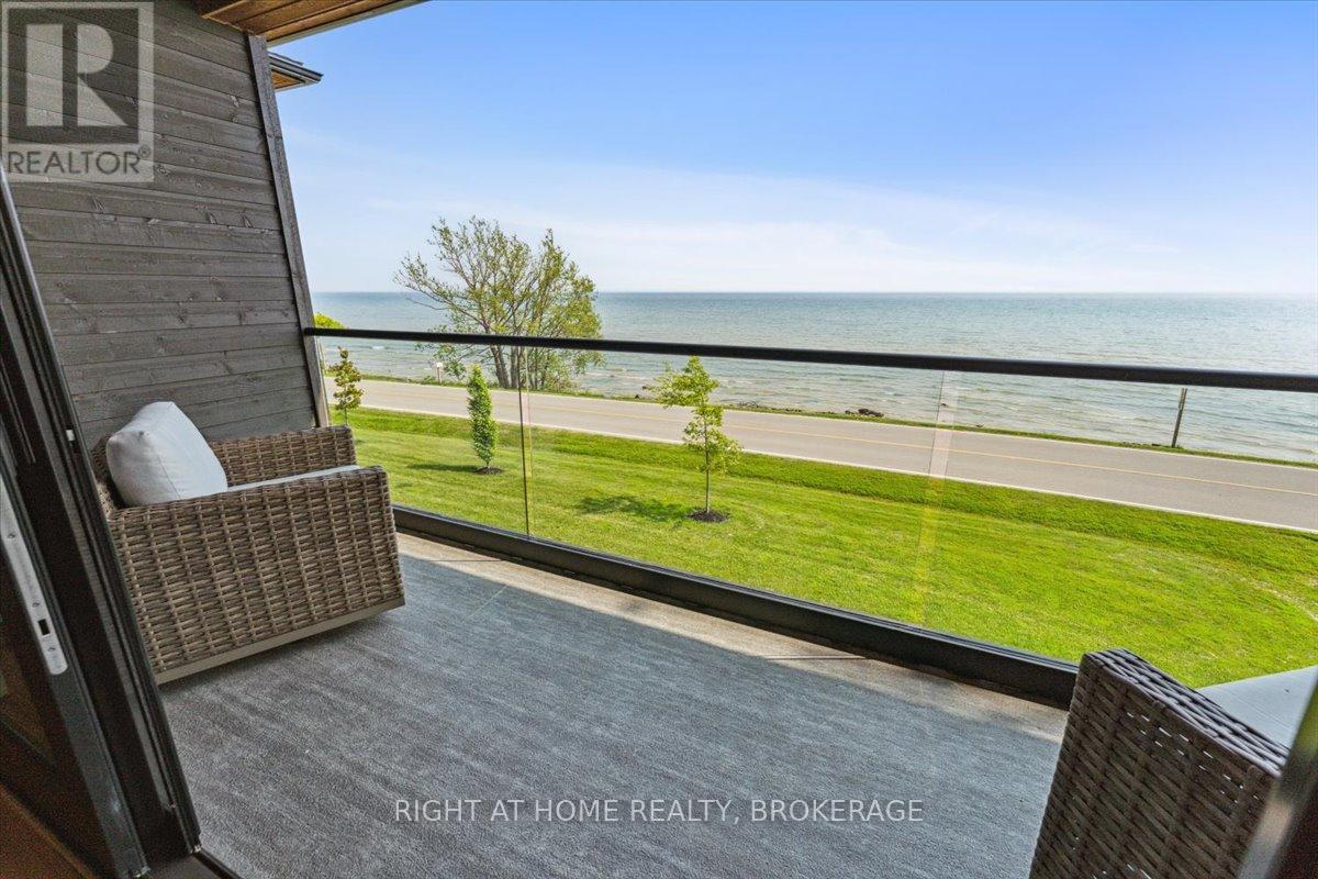 17 Bluewater Parkway, Haldimand, Ontario  N0A 1P0 - Photo 40 - X12225270