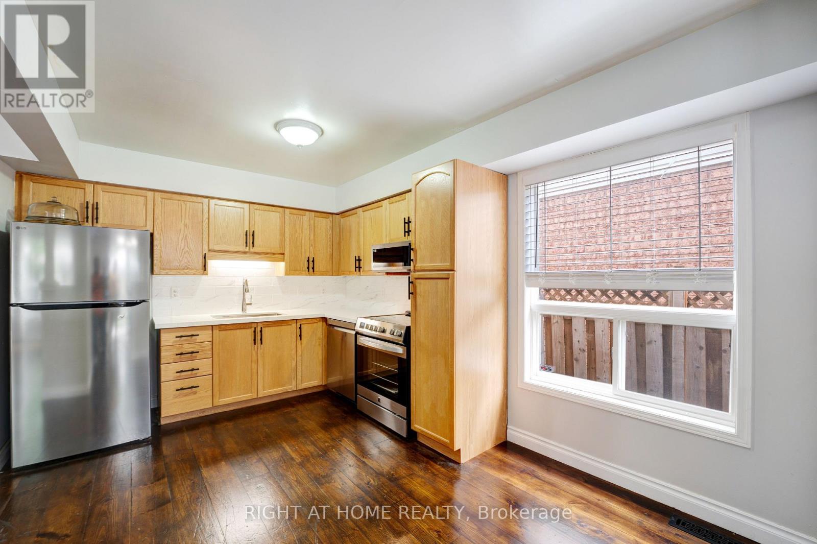 Property at 244 MELRAN DRIVE image 4