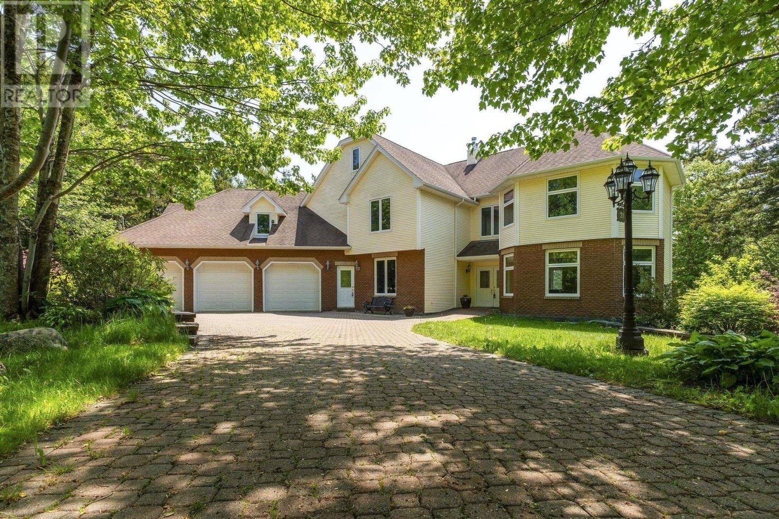 Property at 21 Long Lake Drive image 1