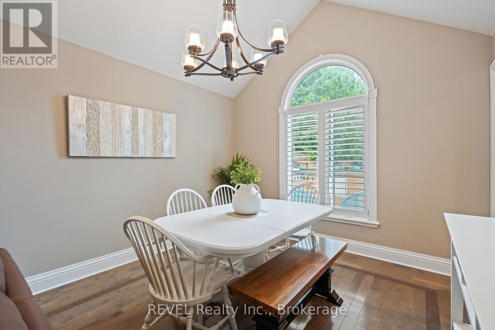 13 Breckenridge Boulevard, St. Catharines, Ontario  L2W 1A7 - Photo 16 - X12225348
