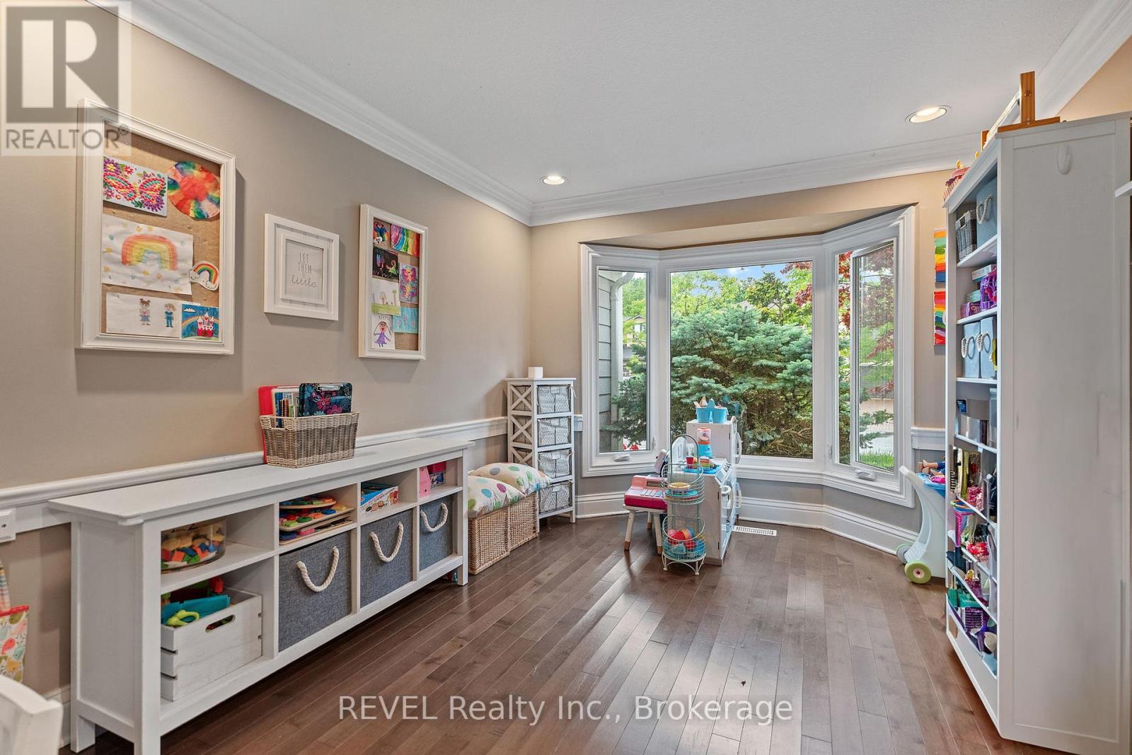 13 Breckenridge Boulevard, St. Catharines, Ontario  L2W 1A7 - Photo 19 - X12225348