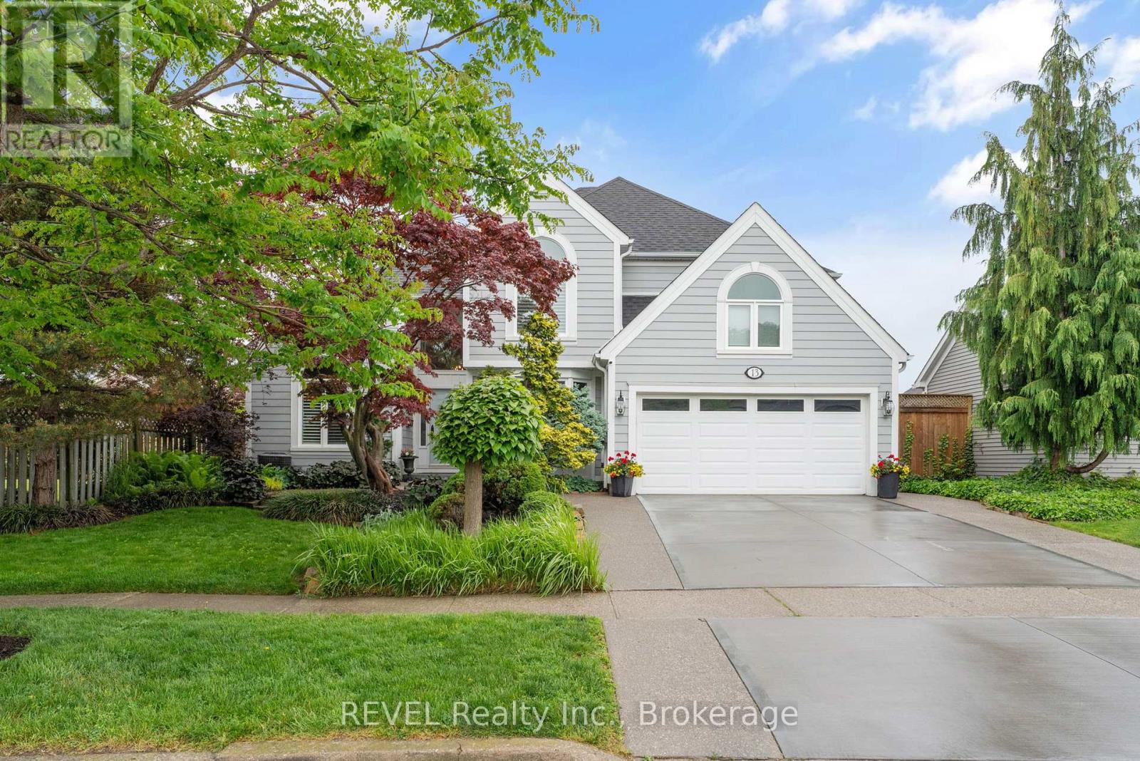Property at 13 BRECKENRIDGE BOULEVARD image 2