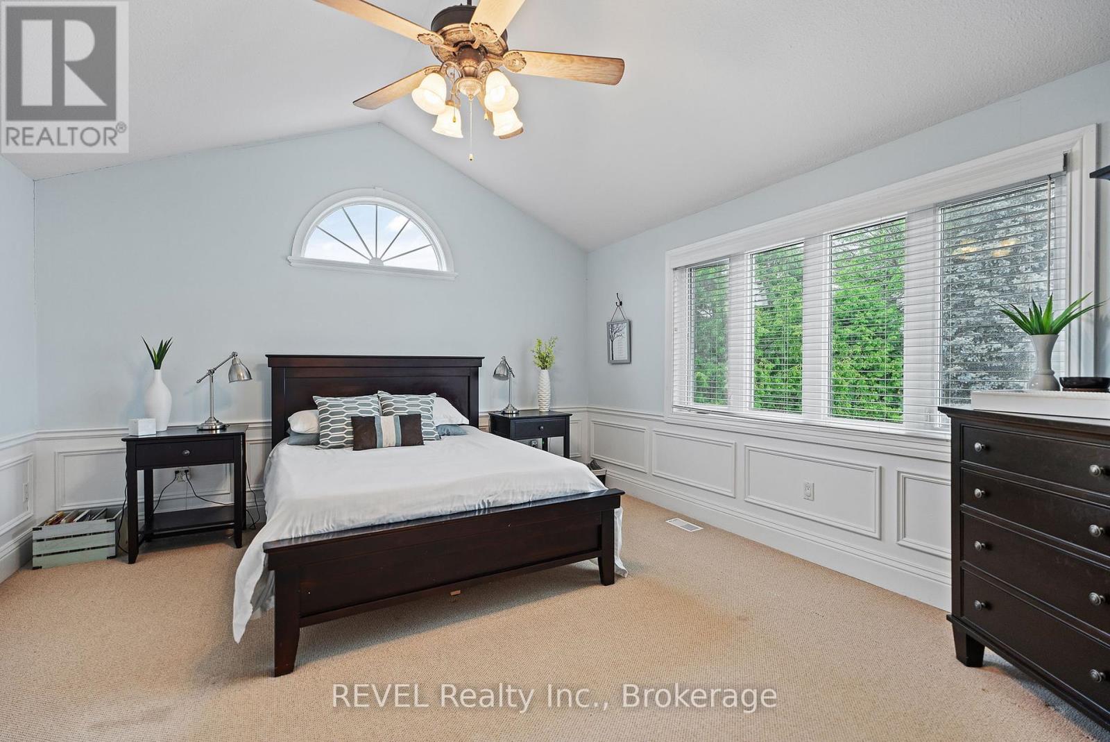13 Breckenridge Boulevard, St. Catharines, Ontario  L2W 1A7 - Photo 22 - X12225348