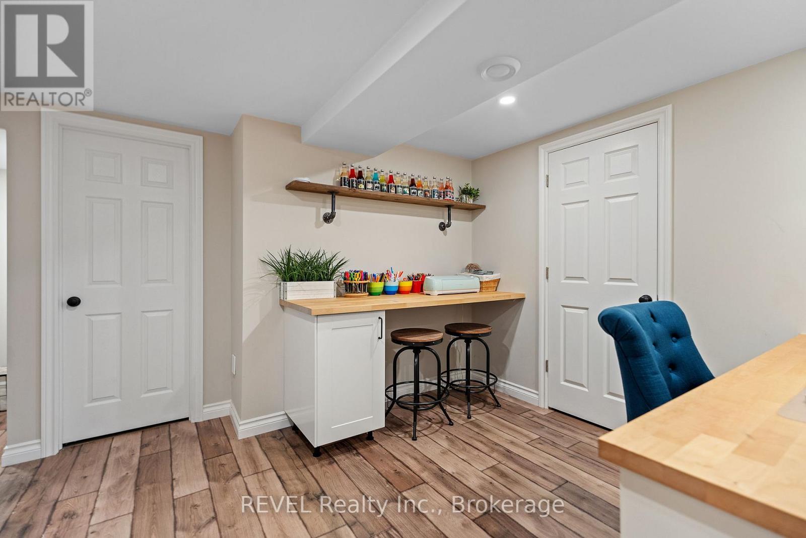 13 Breckenridge Boulevard, St. Catharines, Ontario  L2W 1A7 - Photo 36 - X12225348