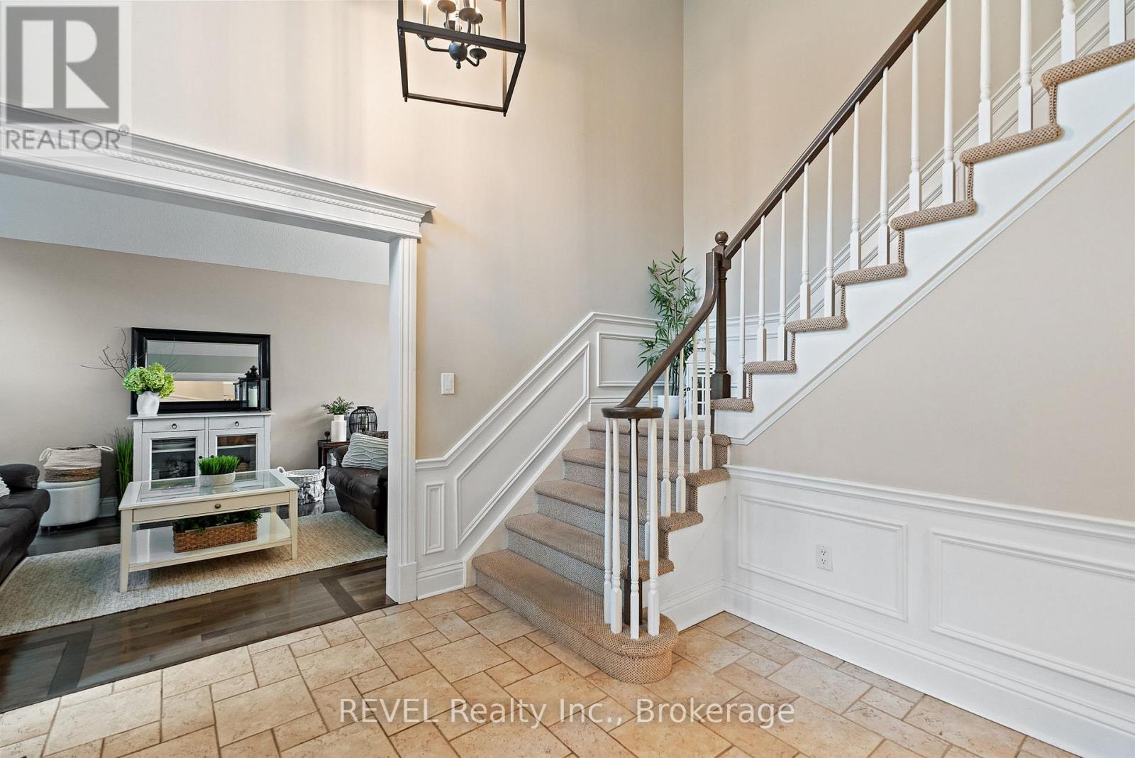 13 Breckenridge Boulevard, St. Catharines, Ontario  L2W 1A7 - Photo 6 - X12225348