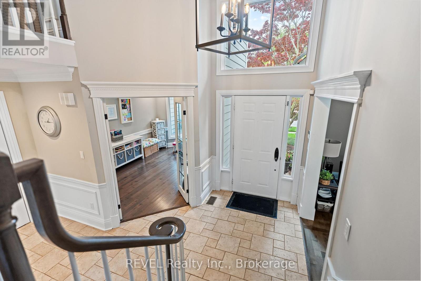 13 Breckenridge Boulevard, St. Catharines, Ontario  L2W 1A7 - Photo 7 - X12225348