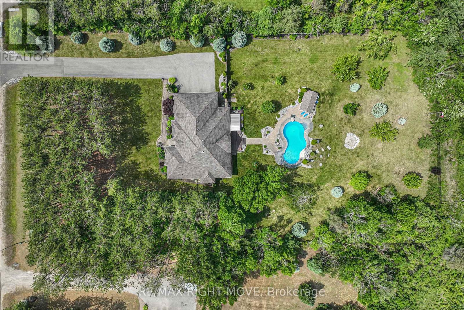 Property at 4203 PINE VALLEY LANE image 2