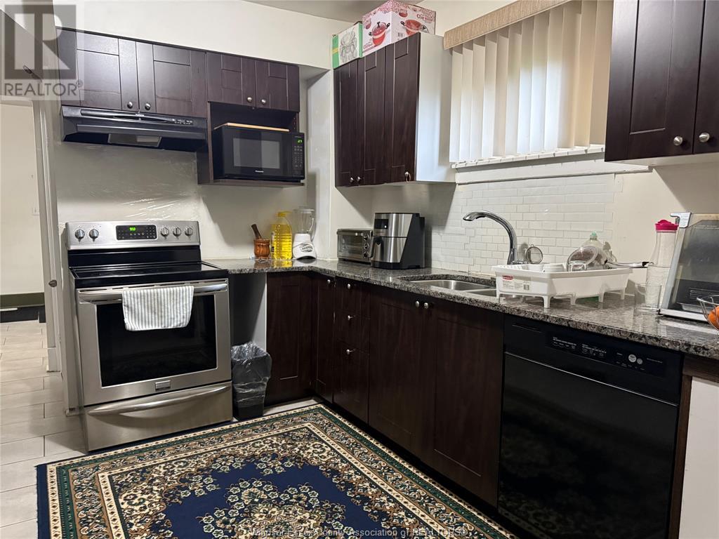 Property at 1116 PARENT image 5