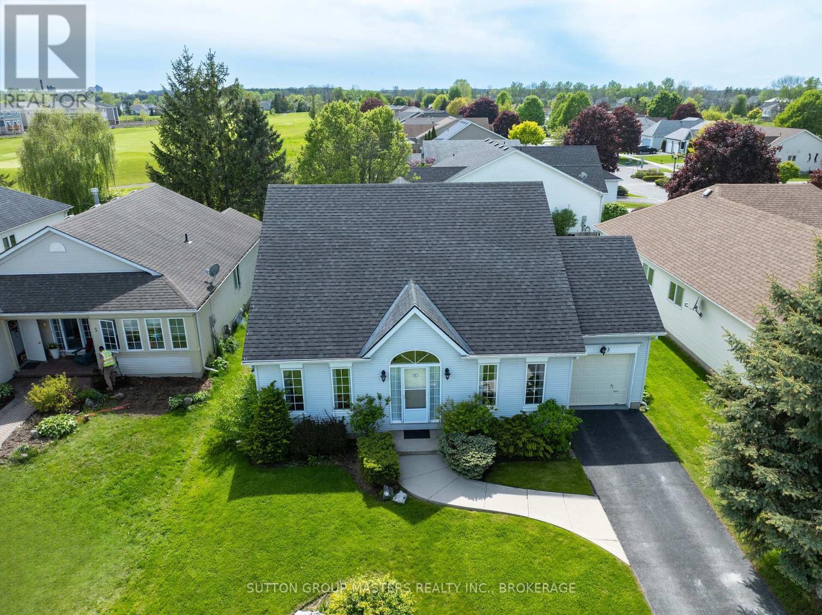 3 Empire Court, Loyalist (Bath), Ontario  K0H 1G0 - Photo 2 - X12183590