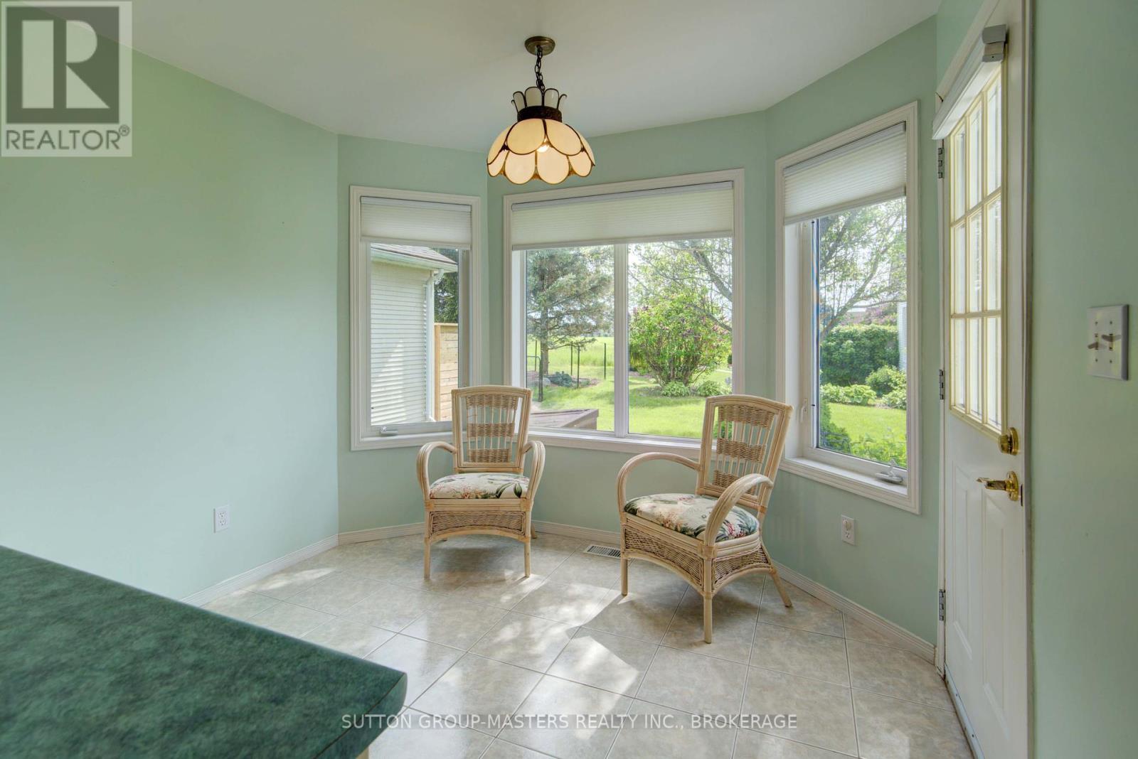 3 Empire Court, Loyalist (Bath), Ontario  K0H 1G0 - Photo 11 - X12183590
