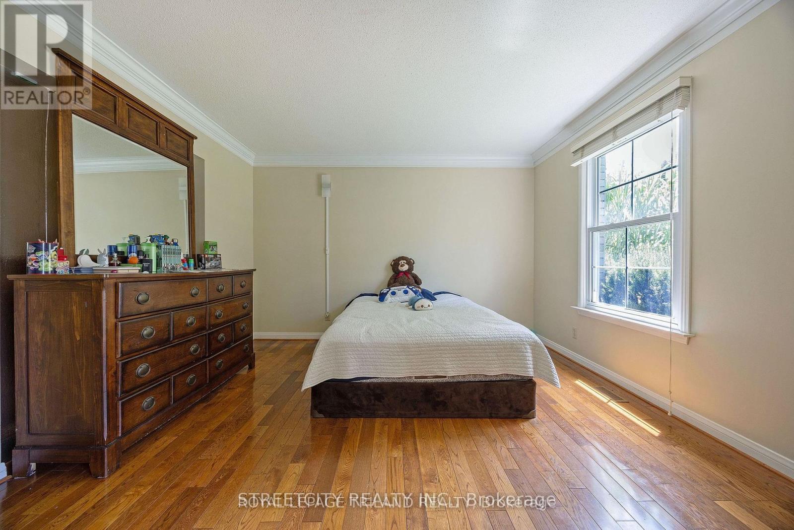 Property at 69 SHAVIAN BOULEVARD image 5