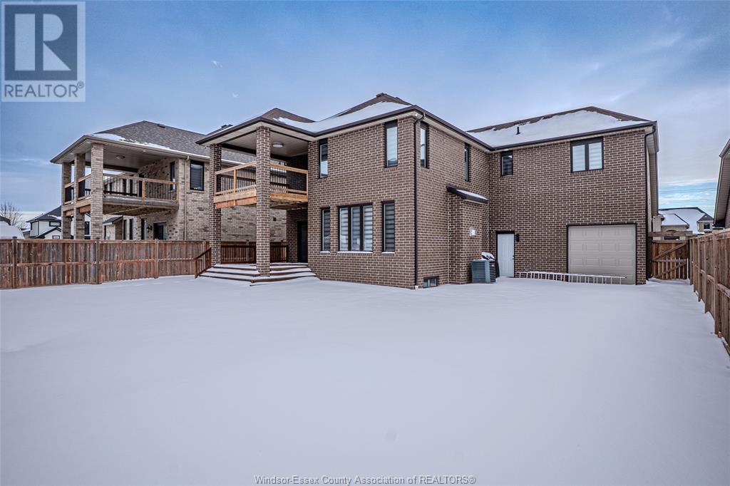 889 Lakewood, Lakeshore, Ontario  N0R 1A0 - Photo 38 - 25015231