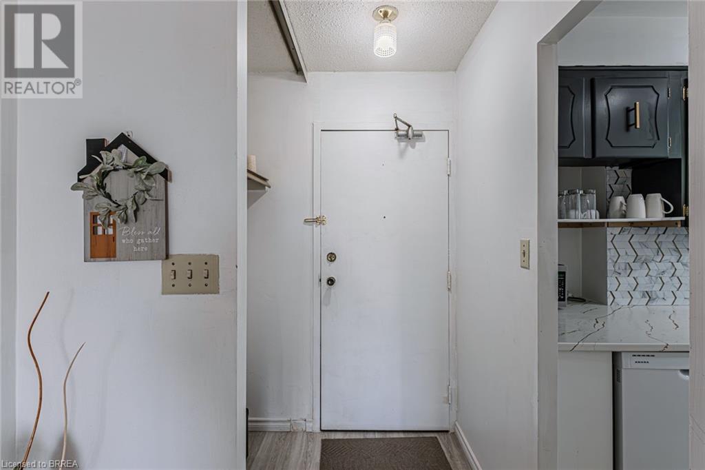 36 Hayhurst Road Unit# 316, Brantford, Ontario  N3R 6Y9 - Photo 10 - 40739020