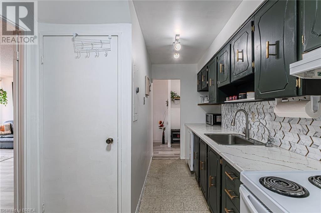 36 Hayhurst Road Unit# 316, Brantford, Ontario  N3R 6Y9 - Photo 16 - 40739020