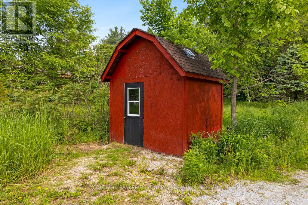 301 Maberly Station Road, Tay Valley, Ontario  K0H 2B0 - Photo 26 - X12225386