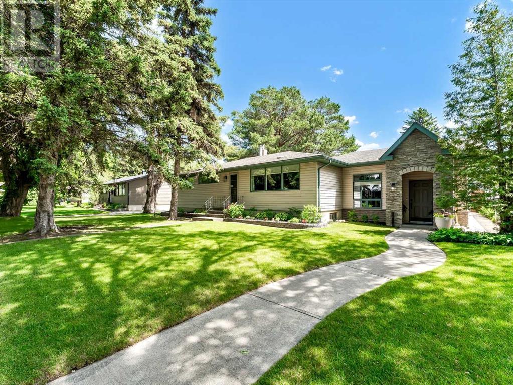 Property at 508 2 Street E image 2